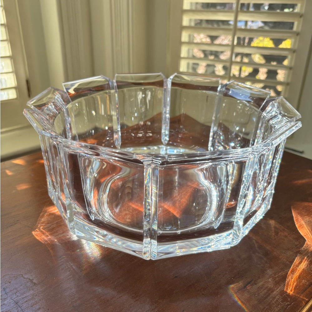 New Grainware Acrylic Regal Bowl